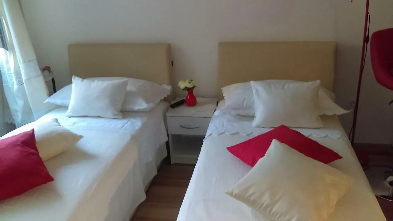 Klara Studio Apartman