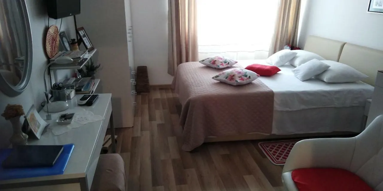 Apartment Klara Studio Apartman Split