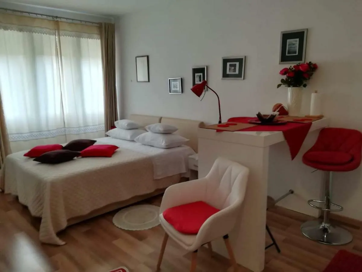 ספליט Klara Studio Apartman